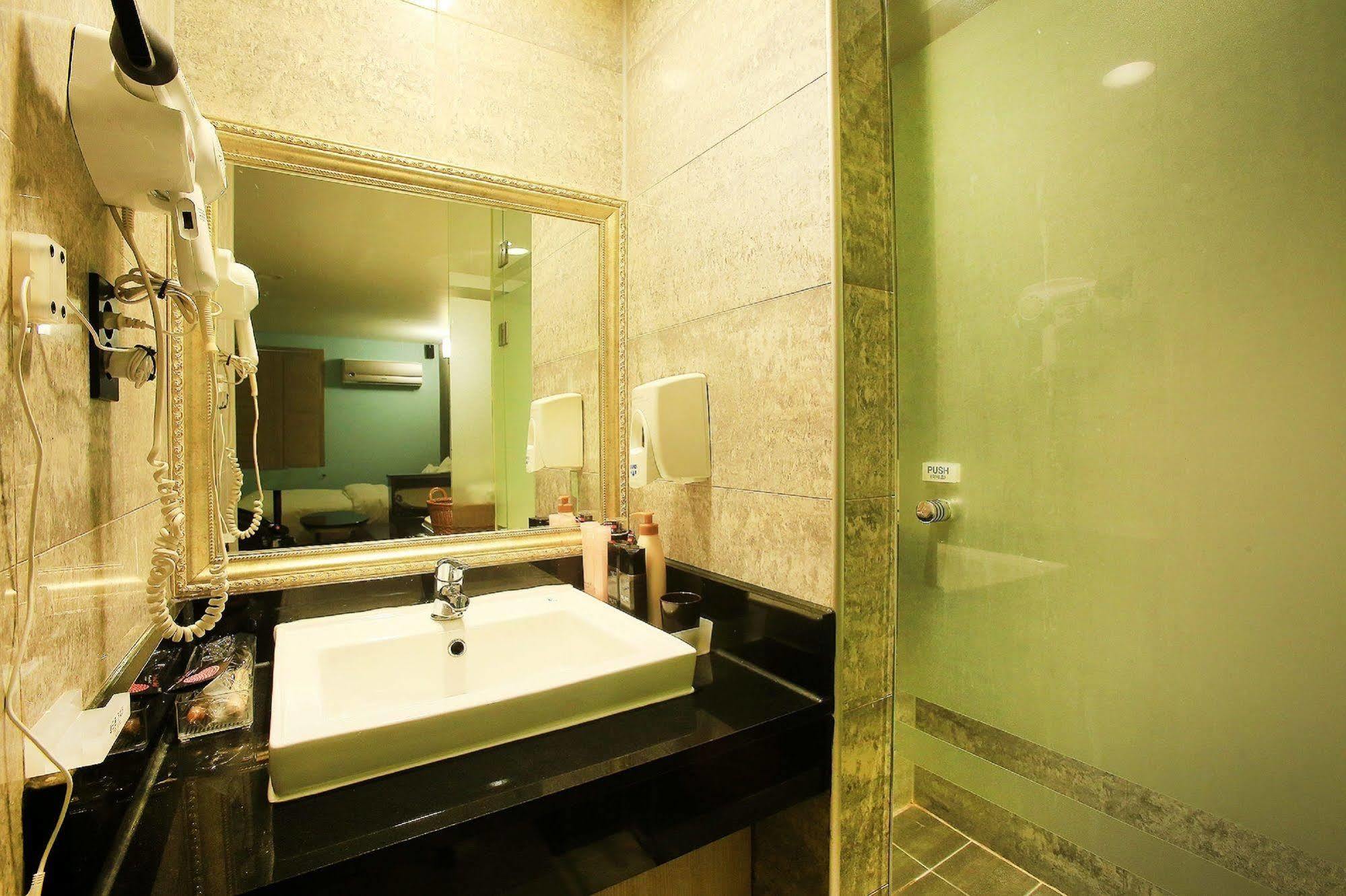 Tara 4* Seoul