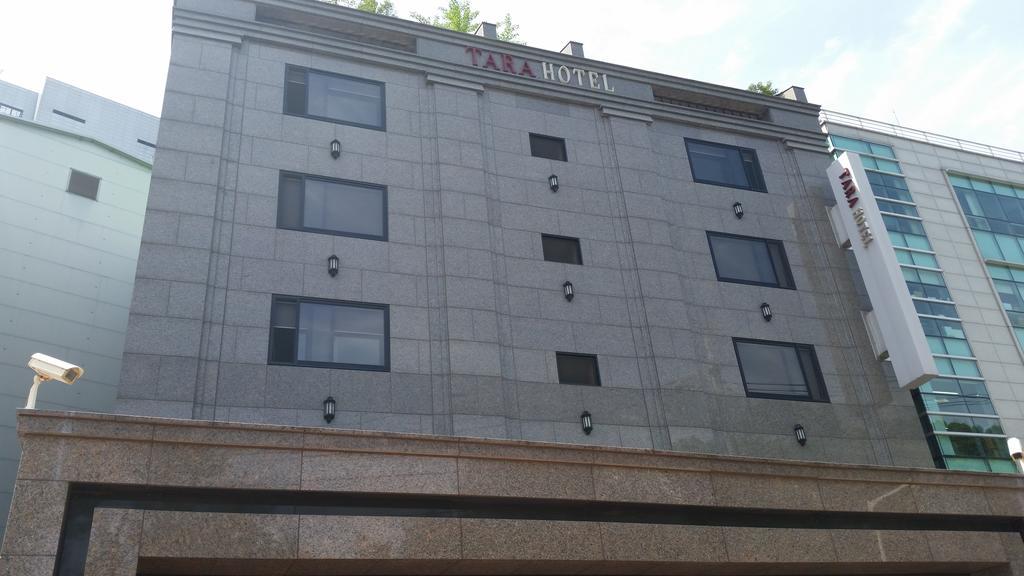 Tara Hotel 4*