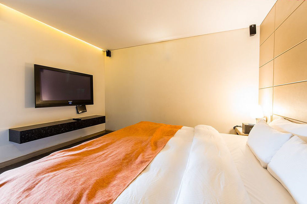 Tara Hotel 4*