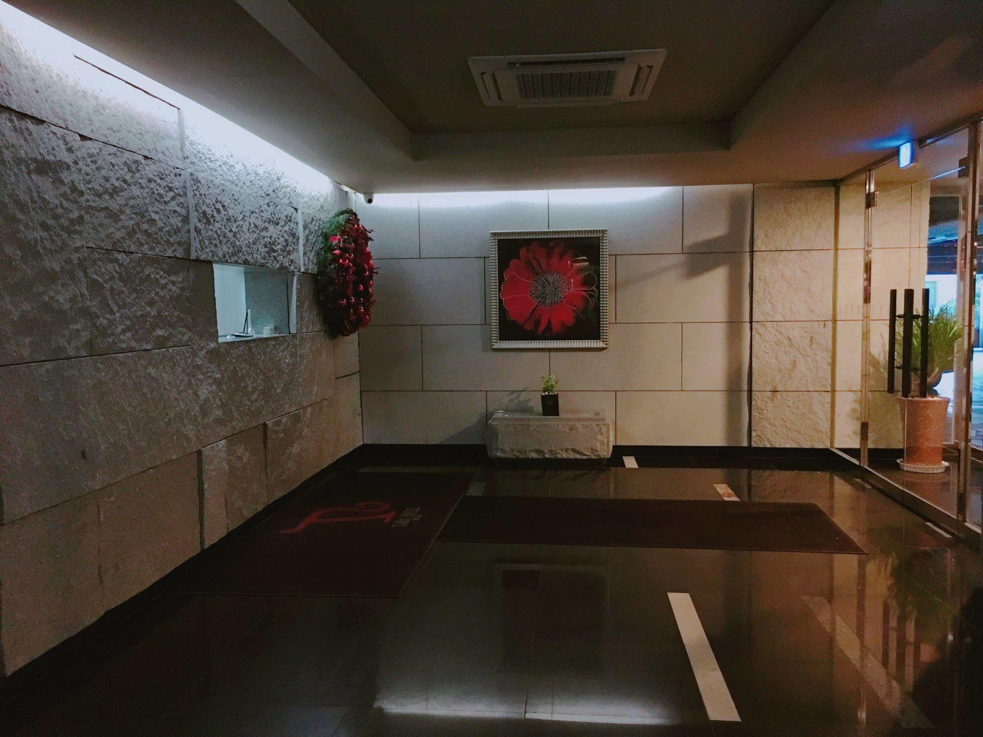 Tara Seoul
