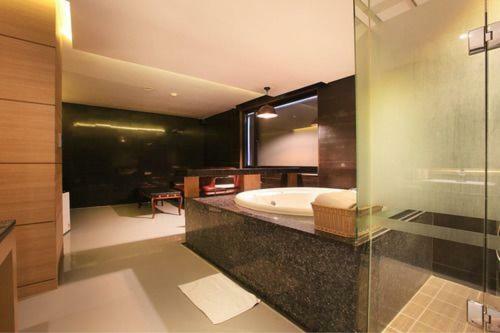 Tara Hotel